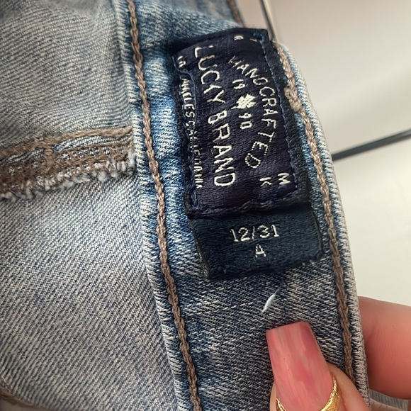 Lucky Brand Jeans - Picture 5 of 5